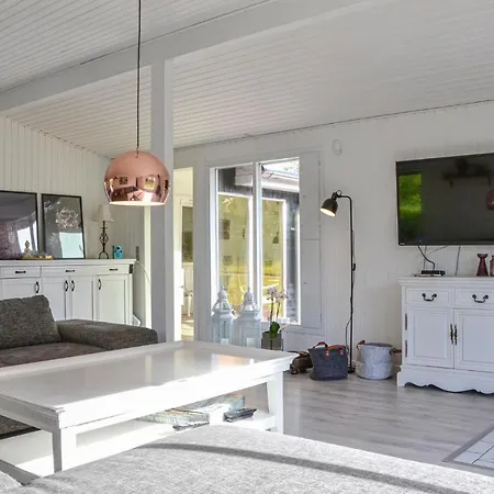 Nice In W/ Wifi And 4 Bedrooms